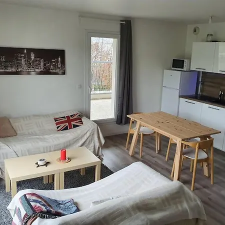 Contemporain Renove A Neuf Avec Cuisine Equipe - Val De Reuil דירה *